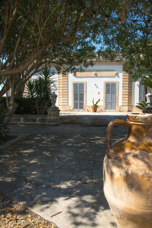 Dimora Del Duca, Masseria B&B Di Charme Monteroni di Lecce Bagian luar foto